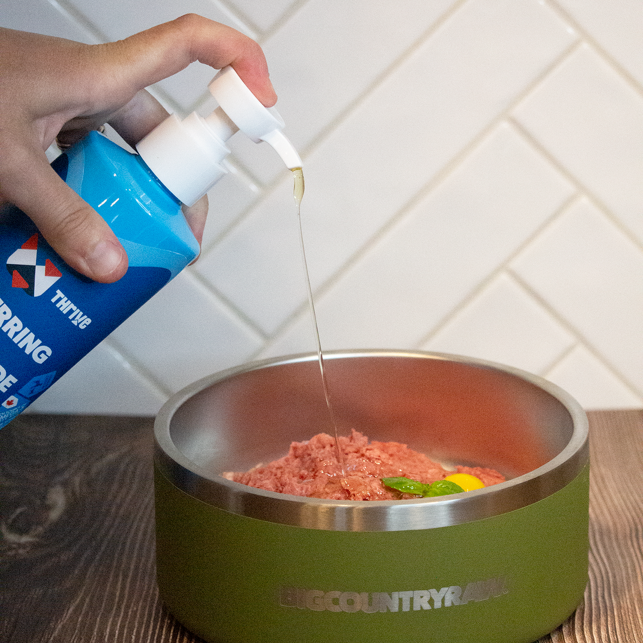 Thrive Herring Oil 500 mL pump bottle for dogs and cats