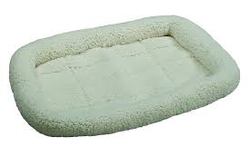 Smart Pet Love Ultra-Soft Fleece Bed off-white Large 36x22 inches